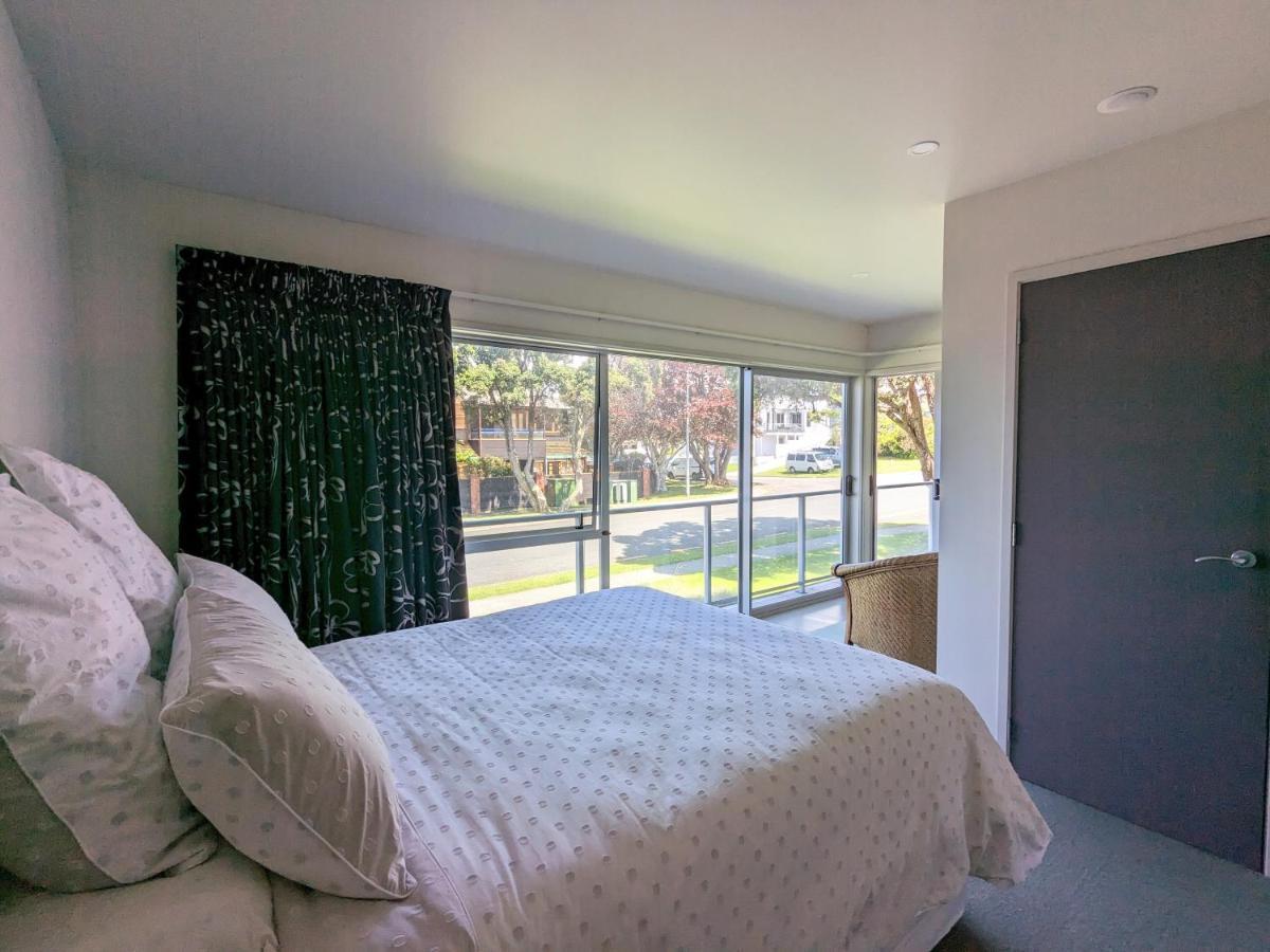 The Coastal Getaway Apartment Маунт Маунгануи Екстериор снимка